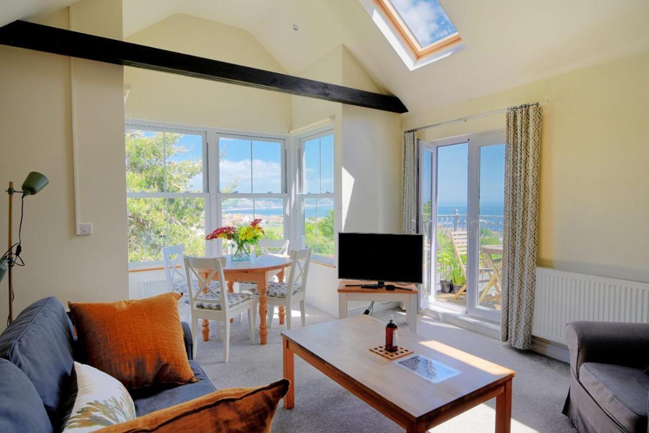 Bay View Apartment Lyme Regis Exterior photo
